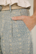 Theodora Hose – Dünne Jeans Hellblau