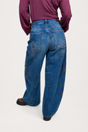 Handbemalte Alessia Santi Jeans im Barrel Cut