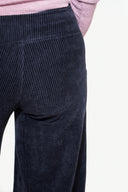 Jolly Marleen Feincord Hose: Fine needle black