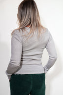 Basic Shirt mit V-Ausschnitt: Silber-Grau