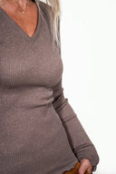 Basic Shirt mit V-Ausschnitt: Braun-Lurex